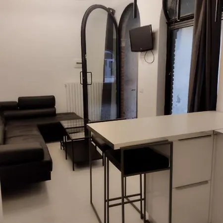 Bed And Bike - Bergamo Happy Stay Exterior photo